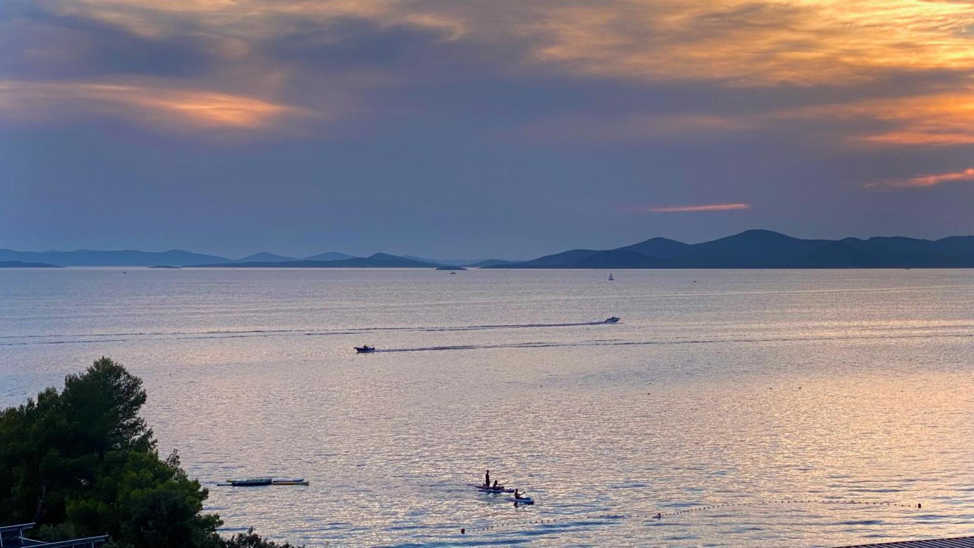 Sunset Coast - Paradise Cottage ดราเก ภายนอก รูปภาพ